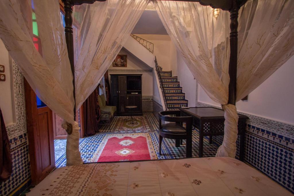 Riad Naila & Suite Fès Dış mekan fotoğraf